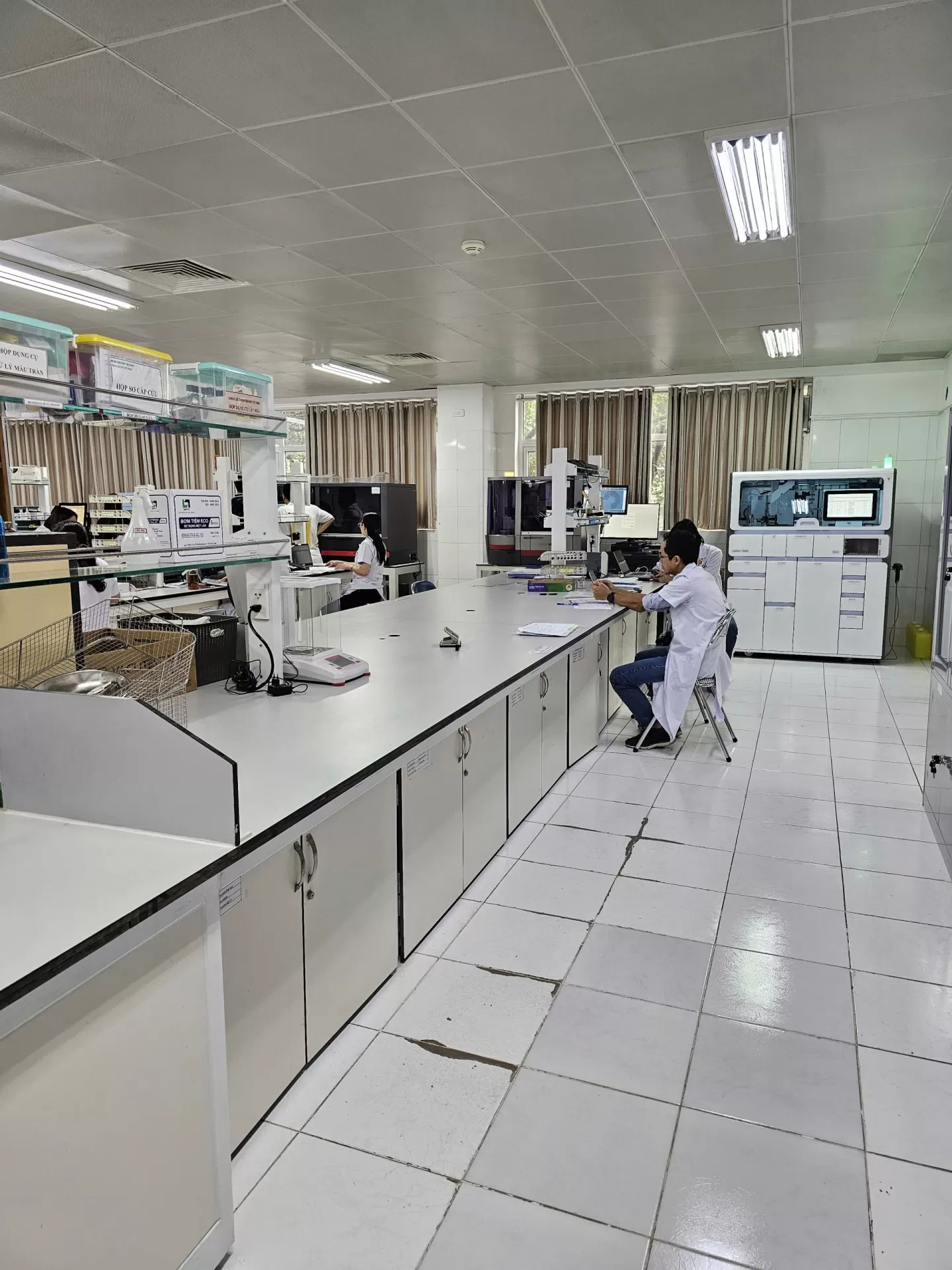 Sửa chữa, cải tạo Labo xét nghiệm, bệnh viện Thanh Nhàn