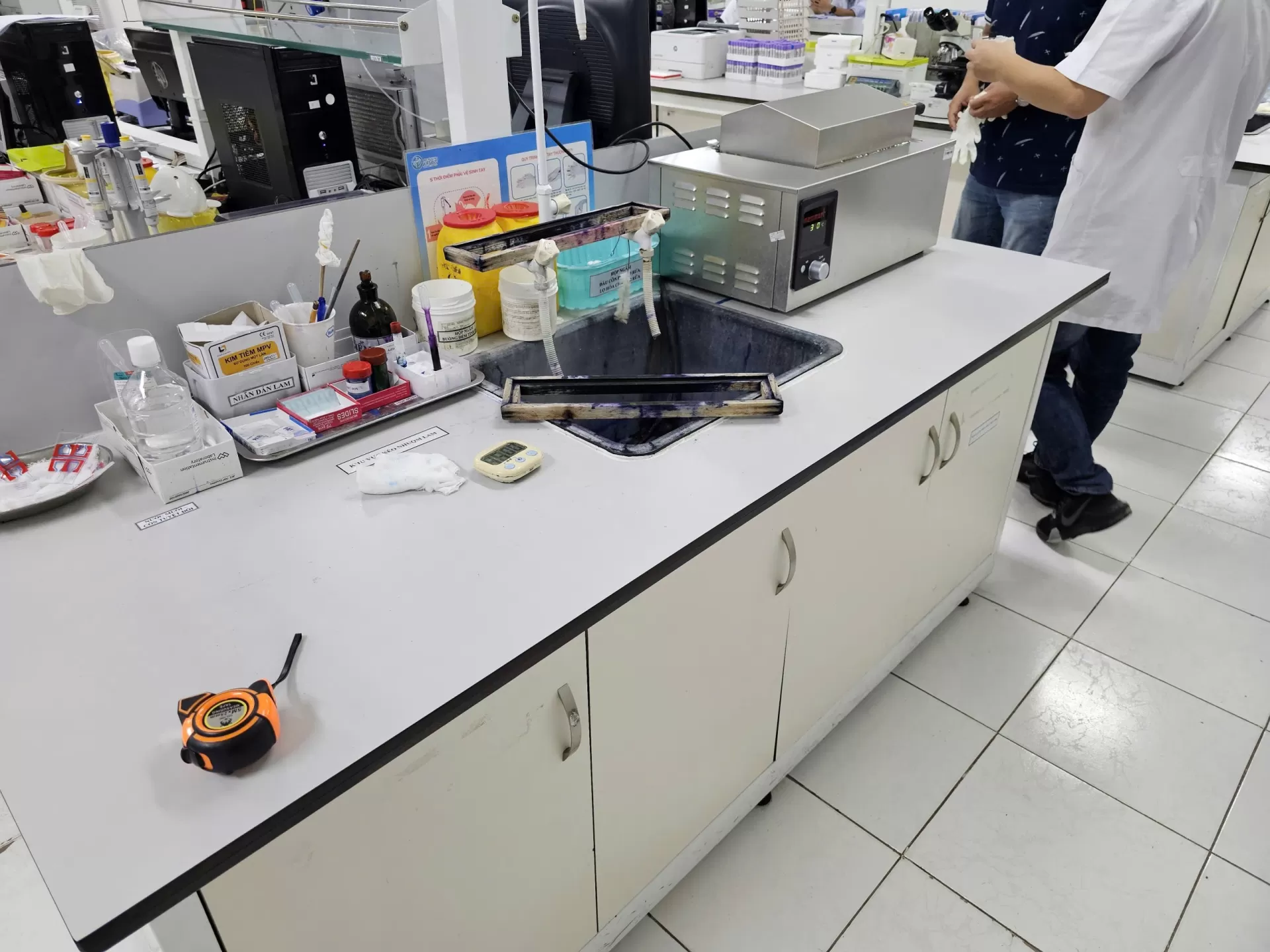 Sửa chữa, cải tạo Labo xét nghiệm, bệnh viện Thanh Nhàn