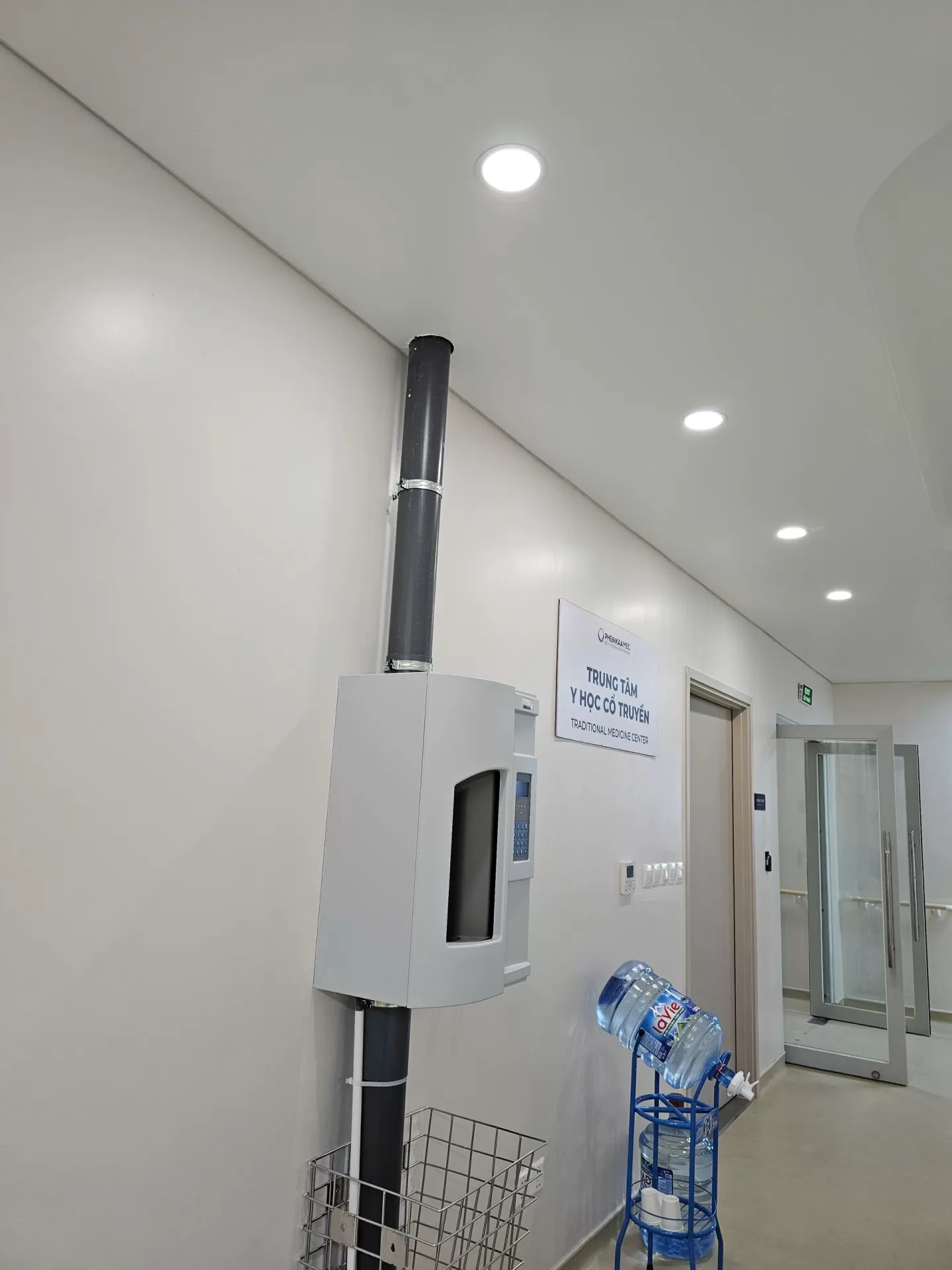 Thi công hệ chuyển mẫu, bệnh viện Đại Học Phenikaa