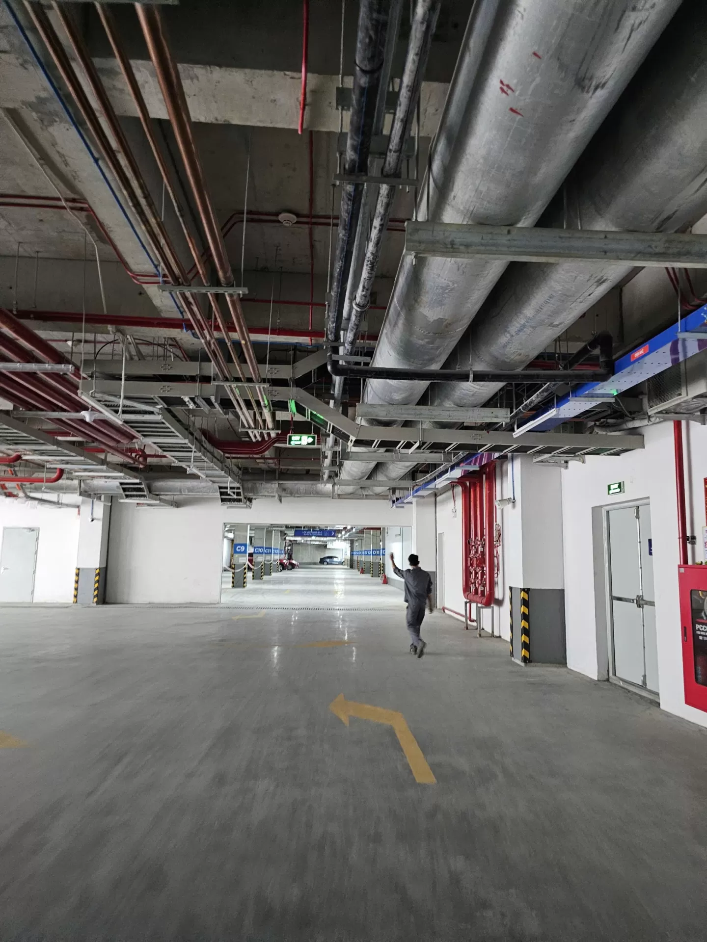 Thi công hệ chuyển mẫu, bệnh viện Đại Học Phenikaa