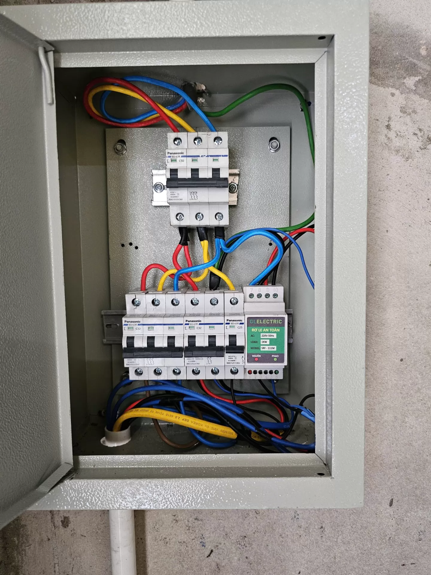 Thi công cải tạo, sửa chữa, lắp đặt thiết bị, máy nén khí. Bv Trung Ương Huế