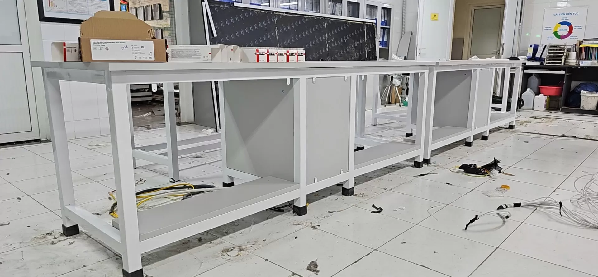 Thi công lắp đặt nội thất khoa xét nghiệm, bệnh viện Việt Đức